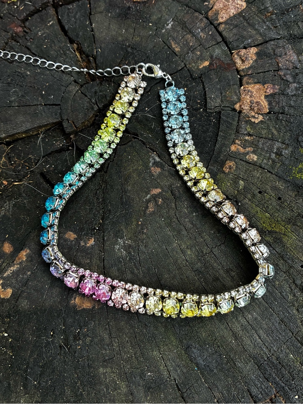 🌈 ROYGBIV Rainbow Multicolor Crystal Tennis Necklace Silver-Tone Choker